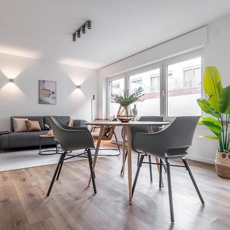 Modern & Minimal - Design-Apartment In Stadtmitte فيسيل المظهر الخارجي الصورة