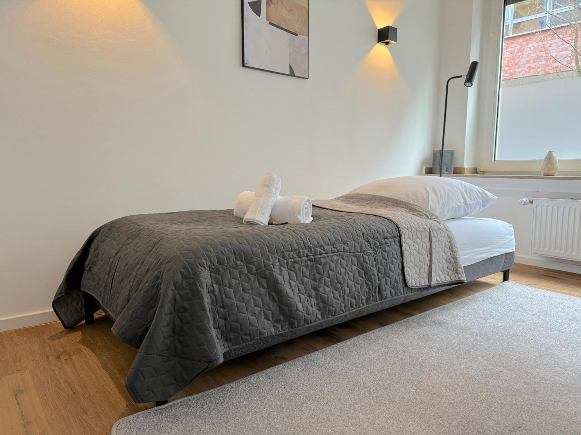 Modern & Minimal - Design-Apartment In Stadtmitte فيسيل المظهر الخارجي الصورة