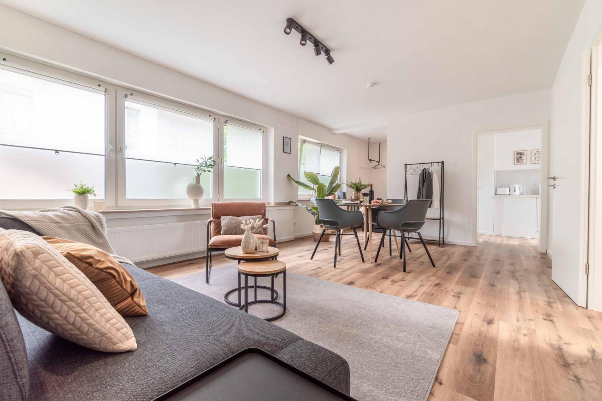 Modern & Minimal - Design-Apartment In Stadtmitte فيسيل المظهر الخارجي الصورة